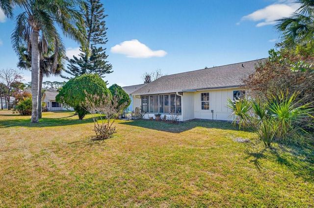 701 PINE SHORES CIRCLE, New Smyrna Beach, FL 32168