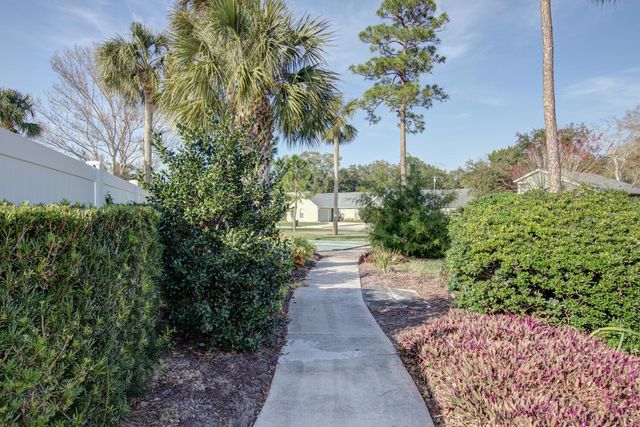 701 PINE SHORES CIRCLE, New Smyrna Beach, FL 32168