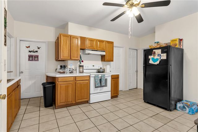 70 Lincoln Avenue, Central Falls, RI 02863