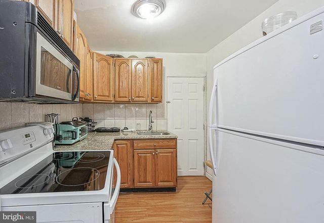 2106 N ORIANNA ST, Philadelphia, PA 19122