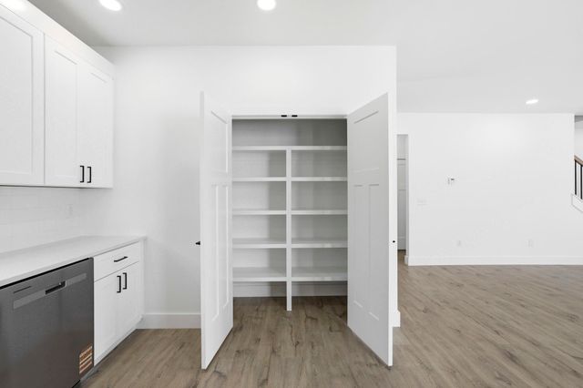 425 Ambiance Court, Spartanburg, SC 29301
