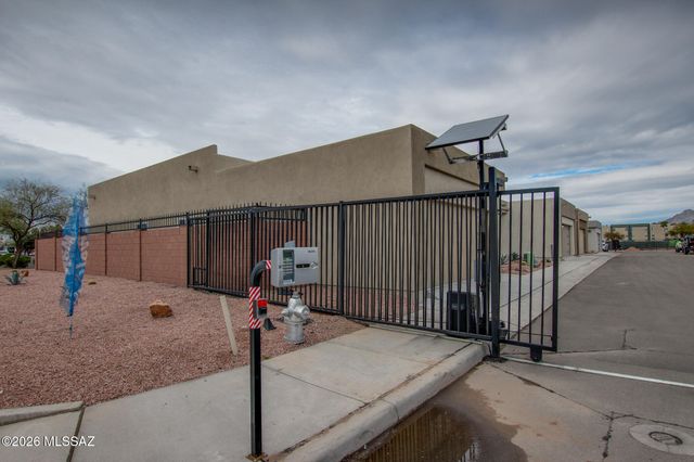 4214 N Lulu Court, Tucson, AZ 85719