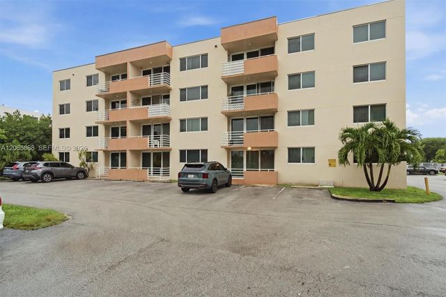 8050 NW 8th Street 1110, Miami, FL 33126
