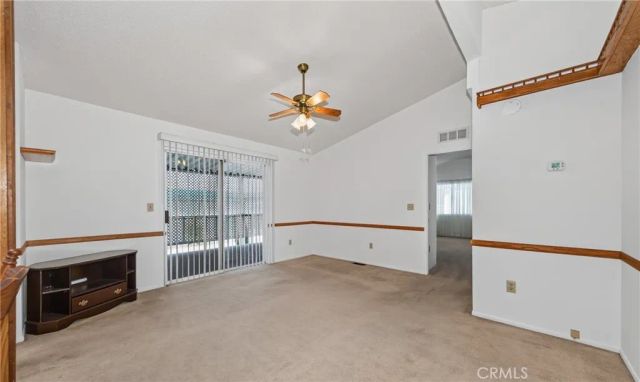 1300 W Menlo 198, Hemet, CA 92543