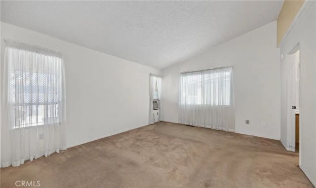 1300 W Menlo 198, Hemet, CA 92543