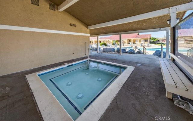 1300 W Menlo 198, Hemet, CA 92543