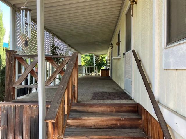 1300 W Menlo 198, Hemet, CA 92543