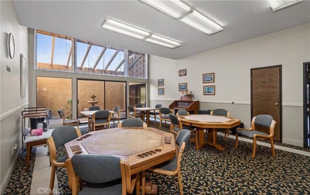 1300 W Menlo 198, Hemet, CA 92543