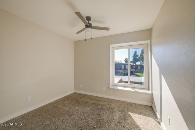 8213 N 33RD Lane, Phoenix, AZ 85051