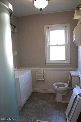 2580 E 37th Street, Lorain, OH 44055
