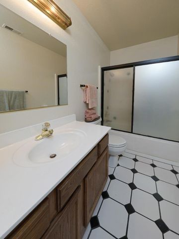448 Creekside Lane, Morgan Hill, CA 95037