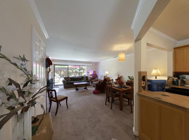 448 Creekside Lane, Morgan Hill, CA 95037