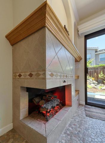 448 Creekside Lane, Morgan Hill, CA 95037
