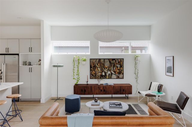 4425 Jinx Ave 1, Austin, TX 78745