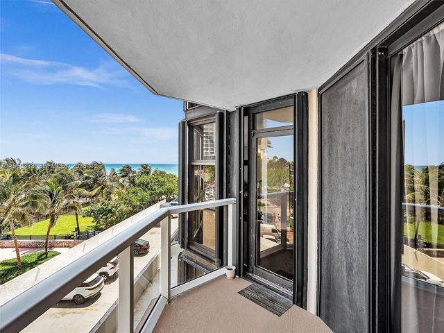 6423 Collins Ave 409, Miami Beach, FL 33141