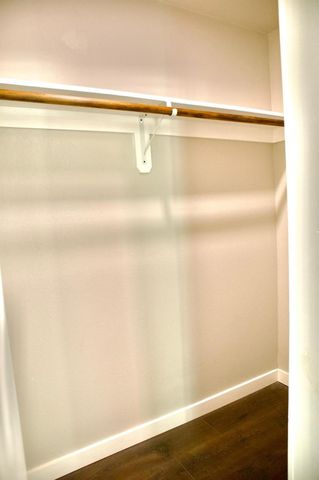 428 Van Molan Street, Houston, TX 77022