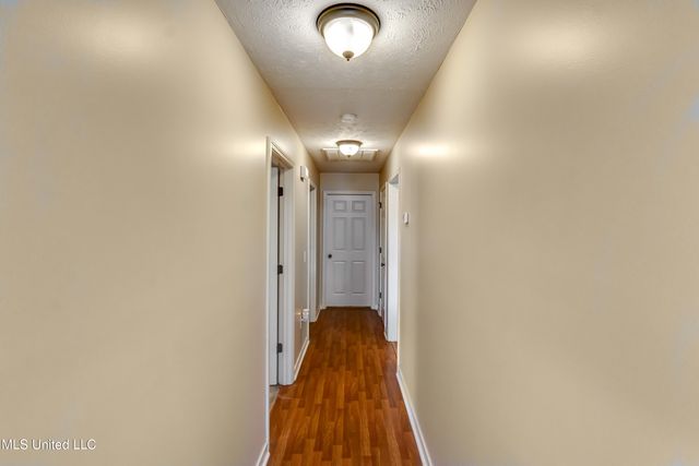 1076 Spanish Oak Drive, Pearl, MS 39208