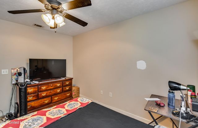 1076 Spanish Oak Drive, Pearl, MS 39208