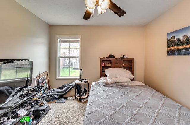 1076 Spanish Oak Drive, Pearl, MS 39208