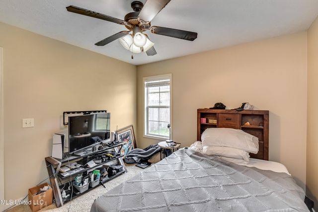 1076 Spanish Oak Drive, Pearl, MS 39208