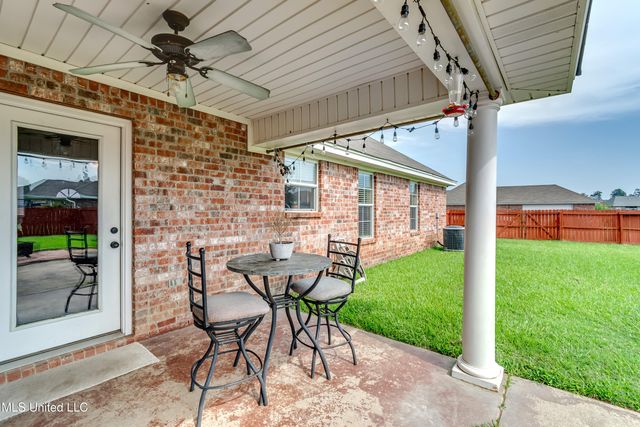 1076 Spanish Oak Drive, Pearl, MS 39208