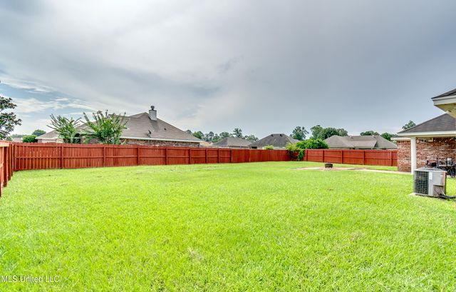 1076 Spanish Oak Drive, Pearl, MS 39208