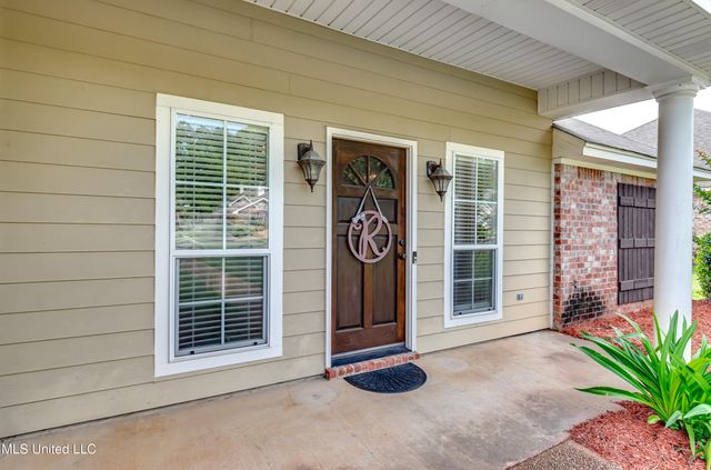 1076 Spanish Oak Drive, Pearl, MS 39208