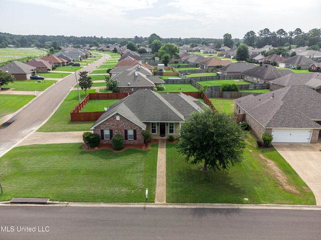 1076 Spanish Oak Drive, Pearl, MS 39208