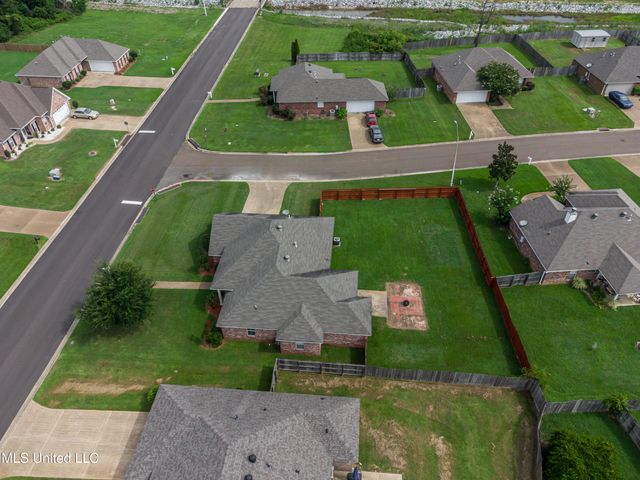 1076 Spanish Oak Drive, Pearl, MS 39208