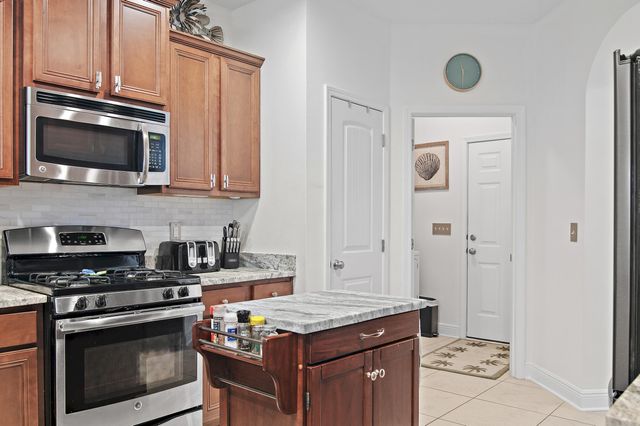 63 Camellia Court, Freeport, FL 32439