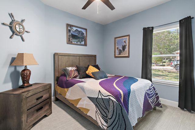 63 Camellia Court, Freeport, FL 32439