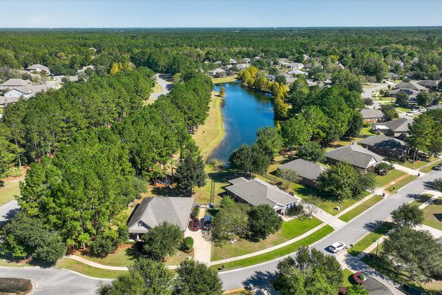 63 Camellia Court, Freeport, FL 32439