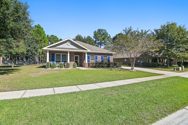 63 Camellia Court, Freeport, FL 32439