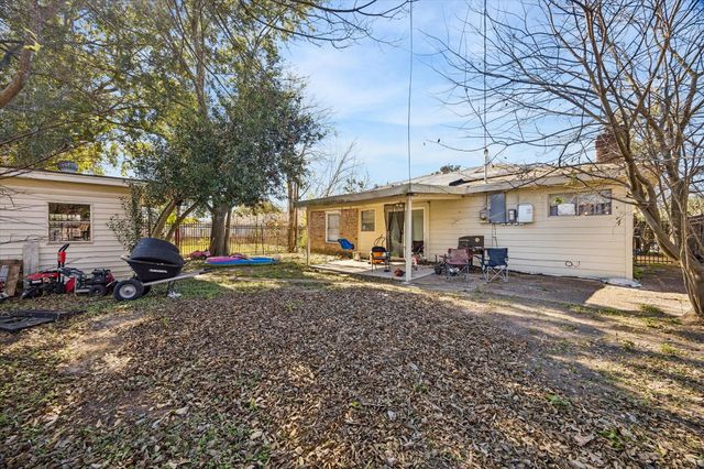 1435 Demaree Lane, Houston, TX 77029