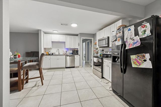 1435 Demaree Lane, Houston, TX 77029