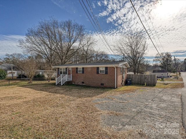 306 Dellwood Drive, Huntersville, NC 28078