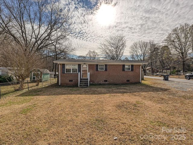 306 Dellwood Drive, Huntersville, NC 28078