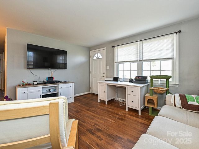 306 Dellwood Drive, Huntersville, NC 28078