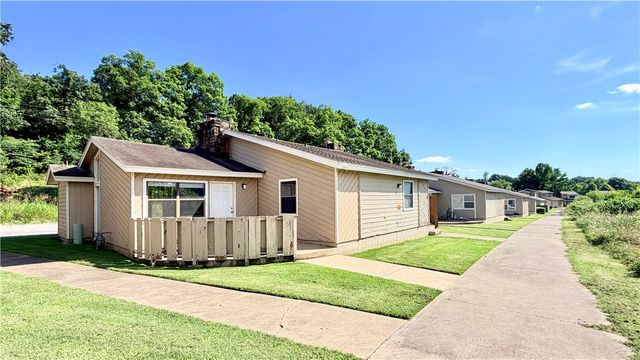 13799 Turnberry Lane 116, Siloam Springs, AR 72761