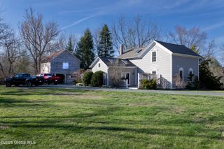 1144 Brookview Station Road, Schodack, NY 12033