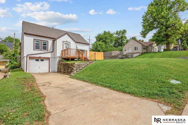 3501 N 47th Avenue, Omaha, NE 68104