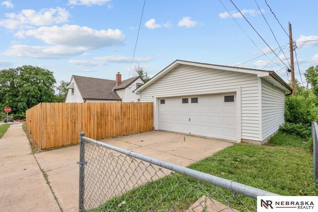 3501 N 47th Avenue, Omaha, NE 68104