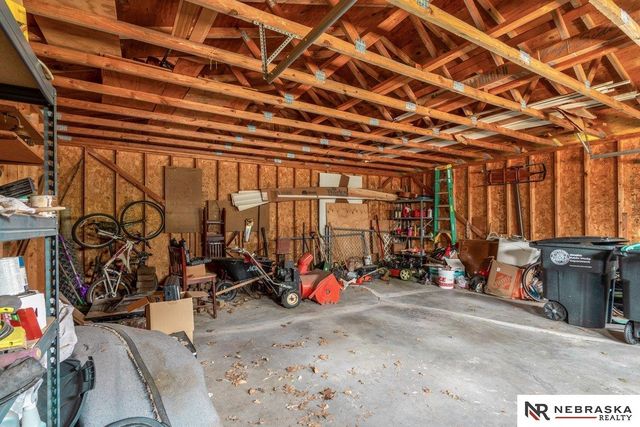 3501 N 47th Avenue, Omaha, NE 68104