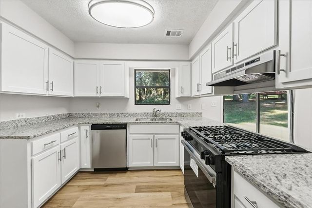2397 Verna Drive, Decatur, GA 30034