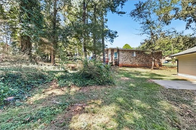 2397 Verna Drive, Decatur, GA 30034