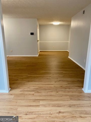1103 Natchez Trace, Atlanta, GA 30350