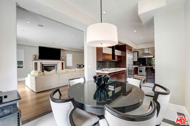 841 N CRESCENT HEIGHTS Boulevard, Los Angeles, CA 90046