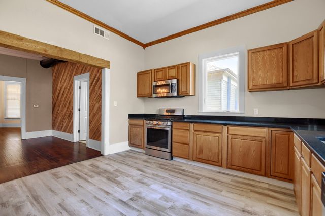 1115 W Bond Street, Denison, TX 75020