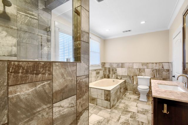 1115 W Bond Street, Denison, TX 75020