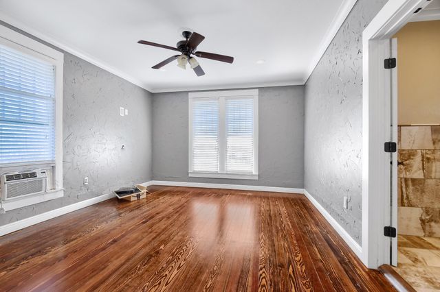 1115 W Bond Street, Denison, TX 75020